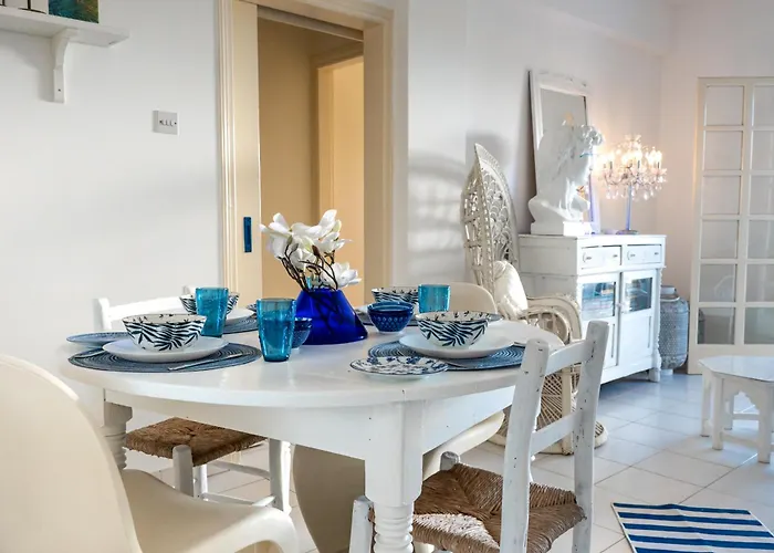 Apartment Spitaki By The Sea