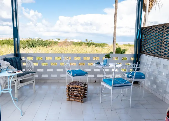Apartment Spitaki By The Sea *