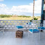 Apartment Spitaki By The Sea *